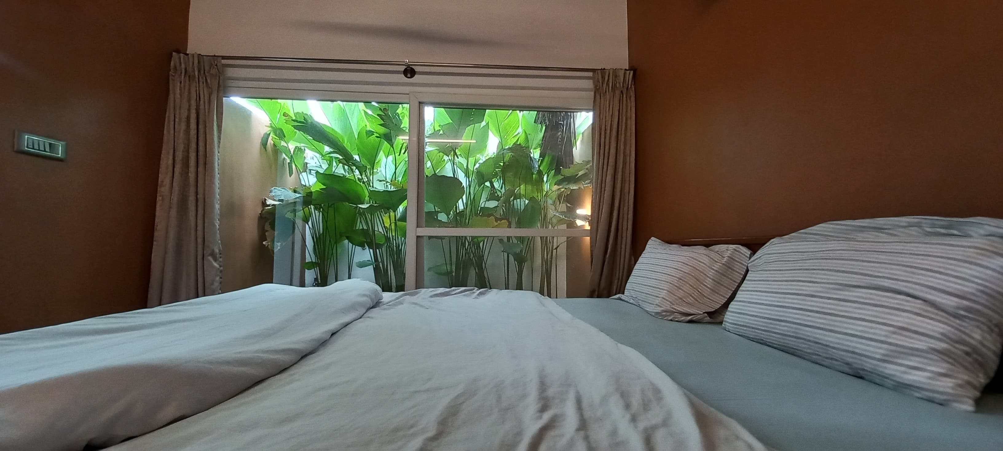 Bedroom details